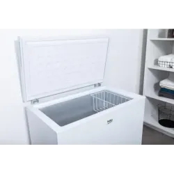 Морозильна скриня Beko CF200W, пакування пошкоджене, товар цілий.